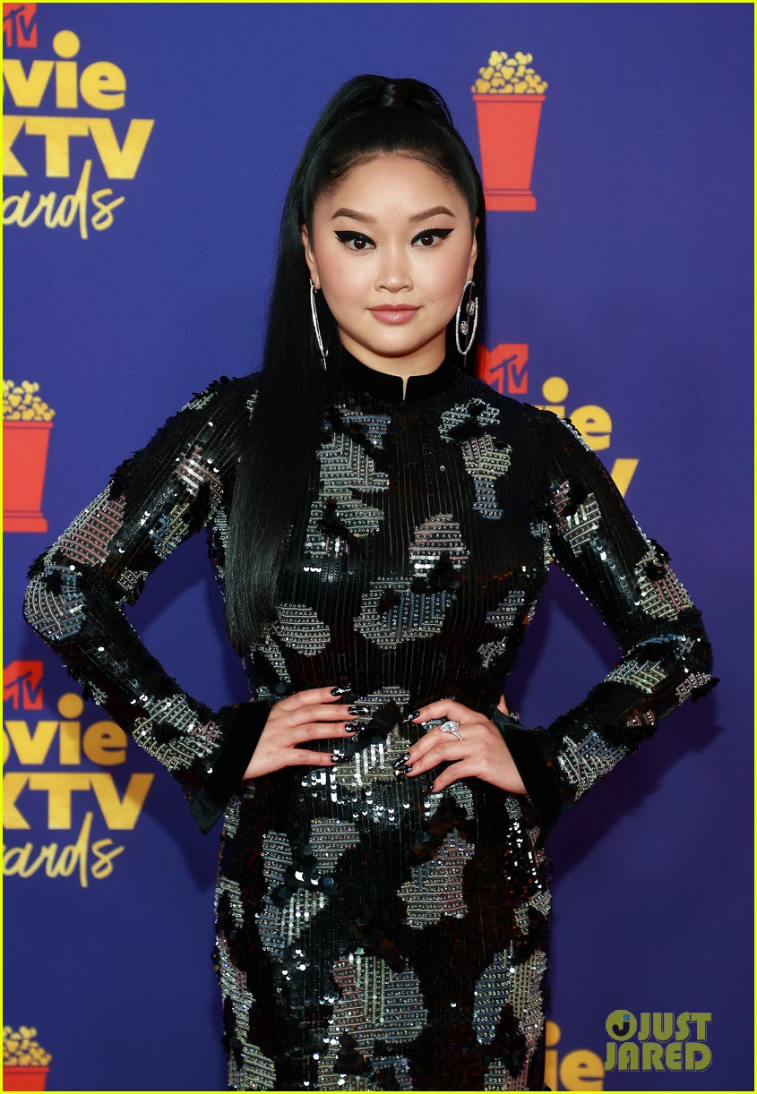Netflix Stars Lana Condor, Sierra Capri & Jacob Elordi Hit Up MTV Movie & TV Awards 2021
