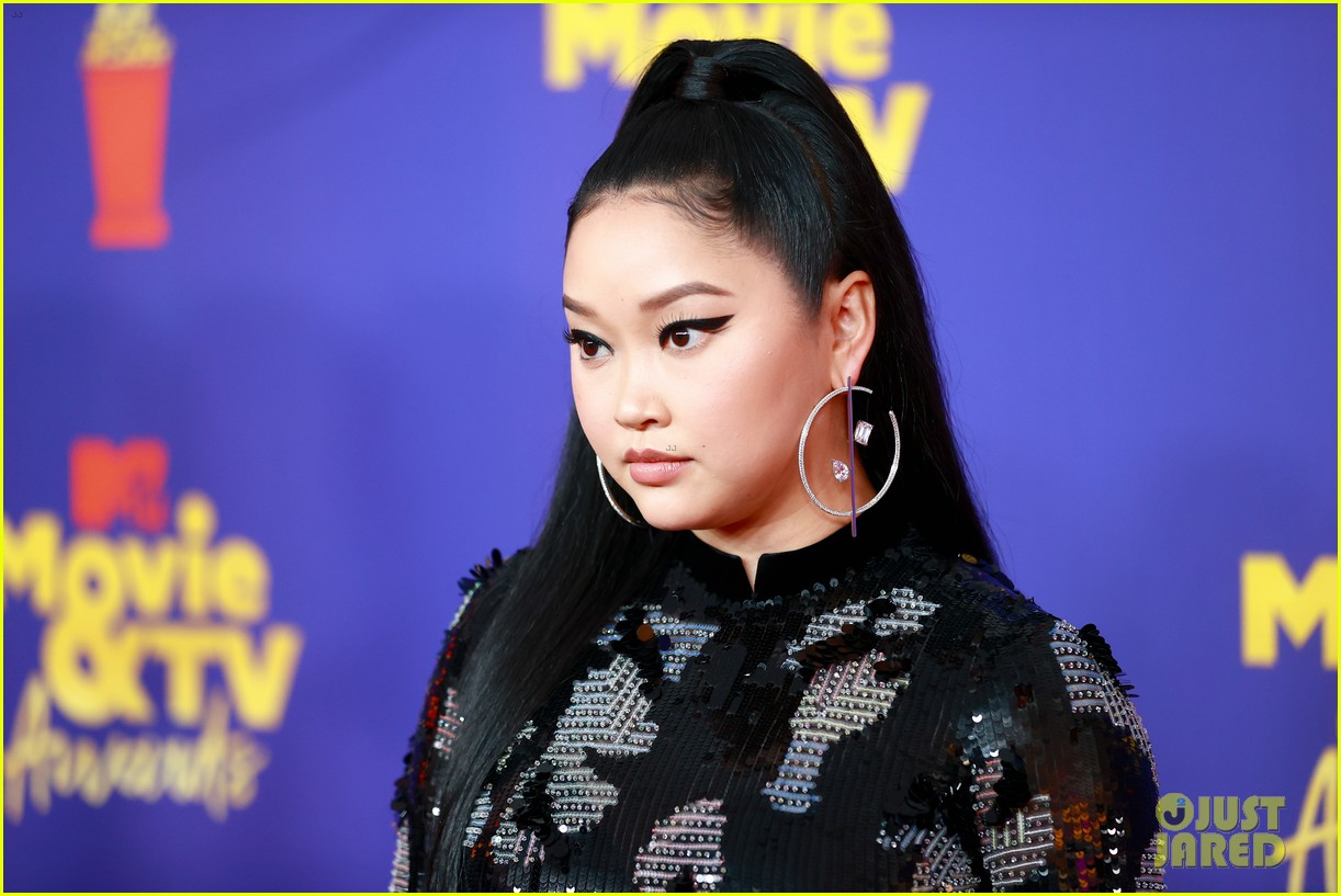 Netflix Stars Lana Condor, Sierra Capri & Jacob Elordi Hit Up MTV Movie & TV Awards 2021