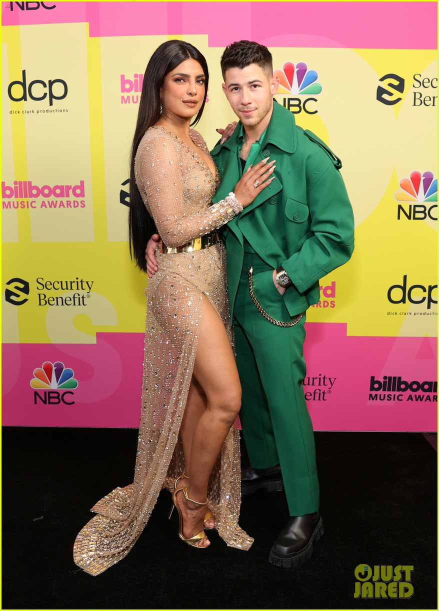 Priyanka Chopra Goes Gold at the Billboard Music Awards 2021