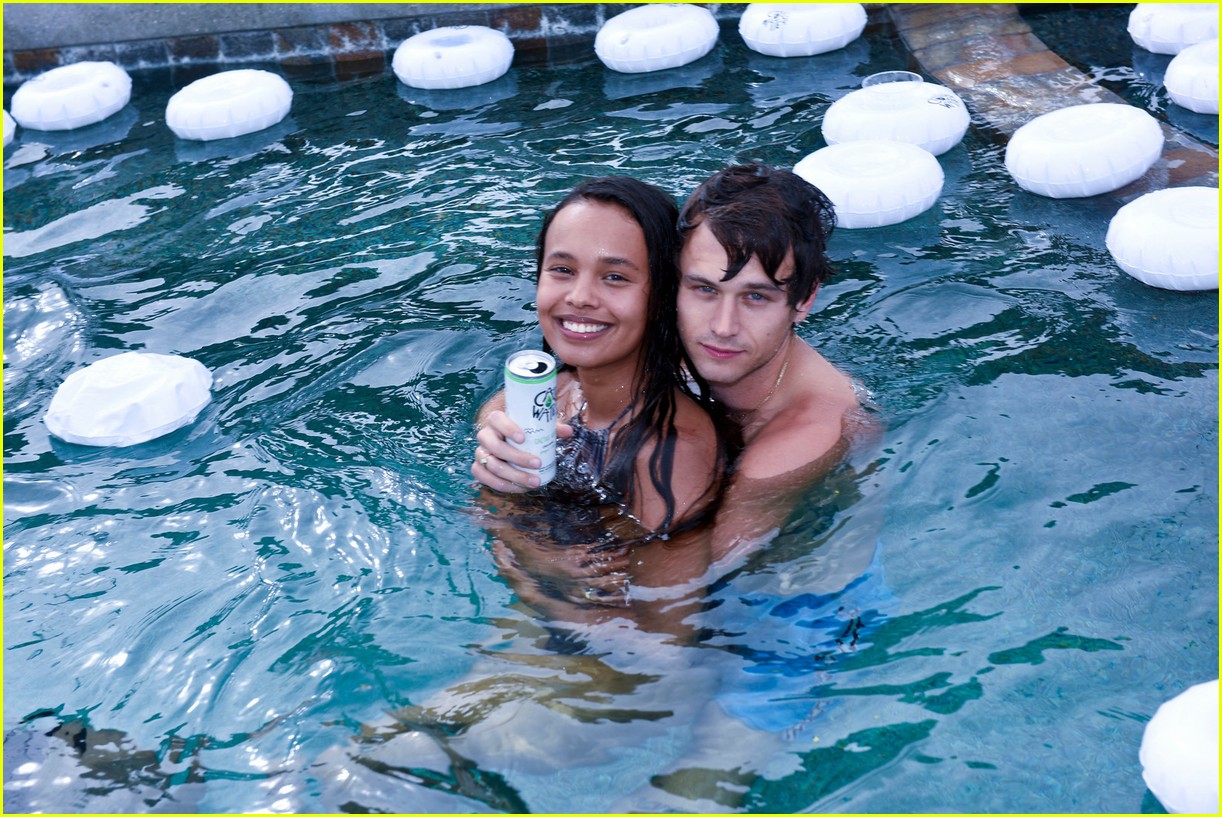 'Shadowhunters' & '13 Reasons Why' Stars Reunite At Caliwater Weekend Escape!
