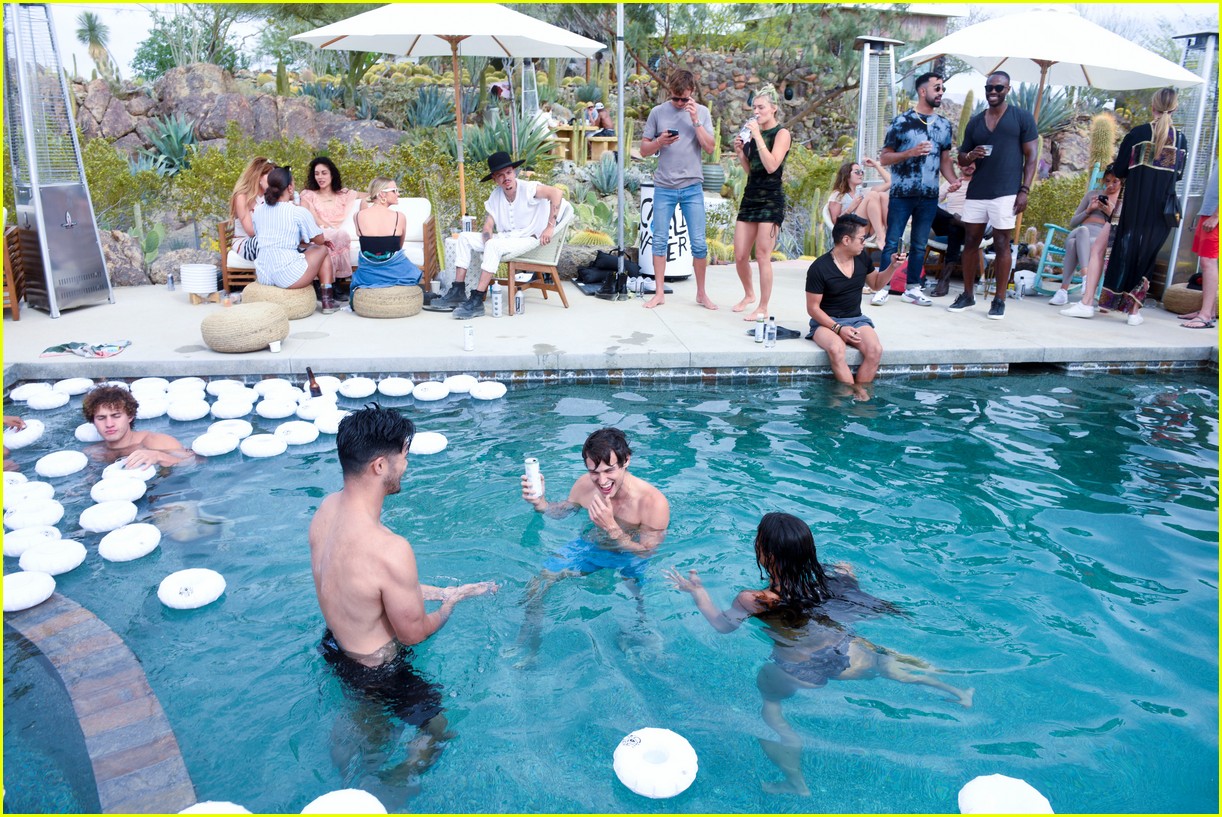 'Shadowhunters' & '13 Reasons Why' Stars Reunite At Caliwater Weekend Escape!