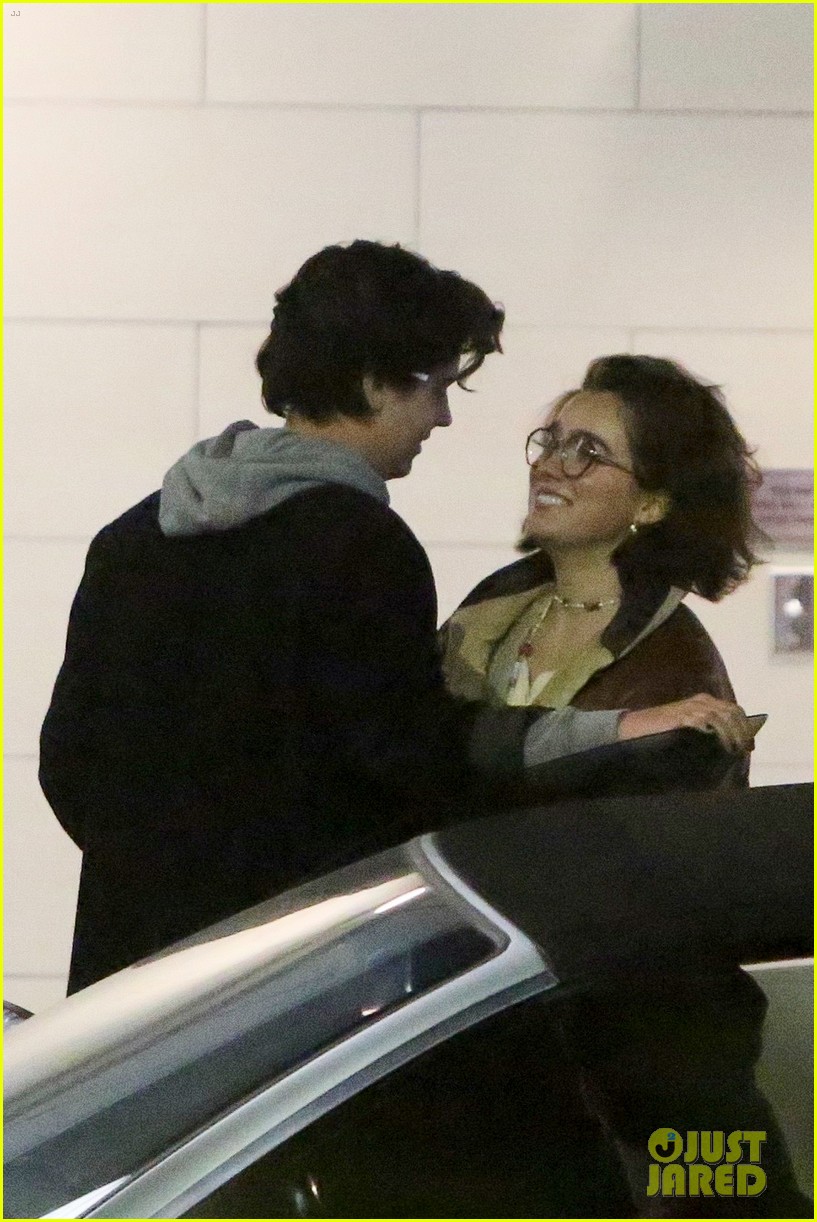 'Five Feet Apart' Co-Star Cole Sprouse & Haley Lu Richardson Grab Dinner with Friends