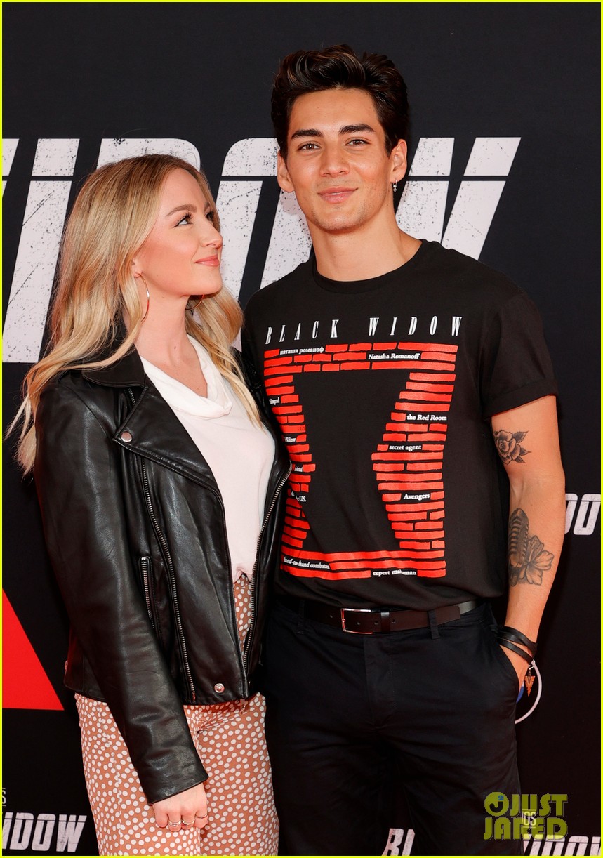 Ava Michelle & Kelli Berglund Join Young Marvel Stars at 'Black Widow' Premiere