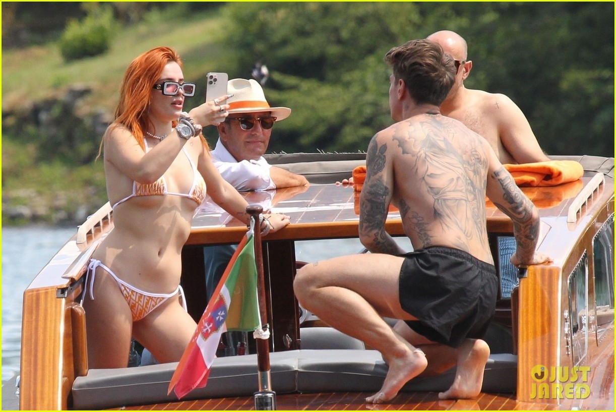 Bella Thorne Snaps Some Pics of Fiance Benjamin Mascolo on Vacation! 