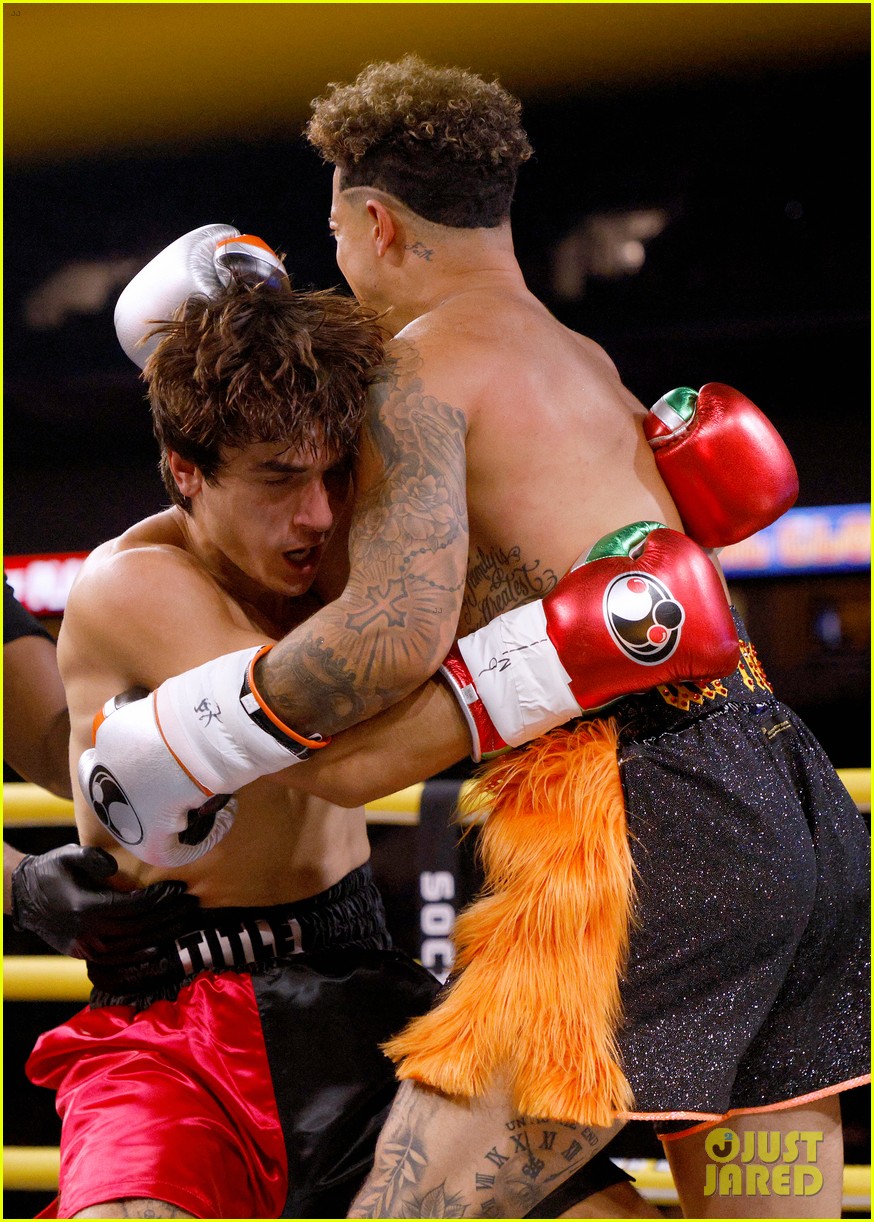 Bryce Hall Speaks Out After Losing Boxing Match, Still Going to Buy Mom a House