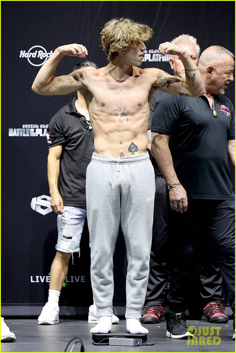 Bryce Hall, Tayler Holder, Vinnie Hacker & More Weigh In Ahead of Boxing Event
