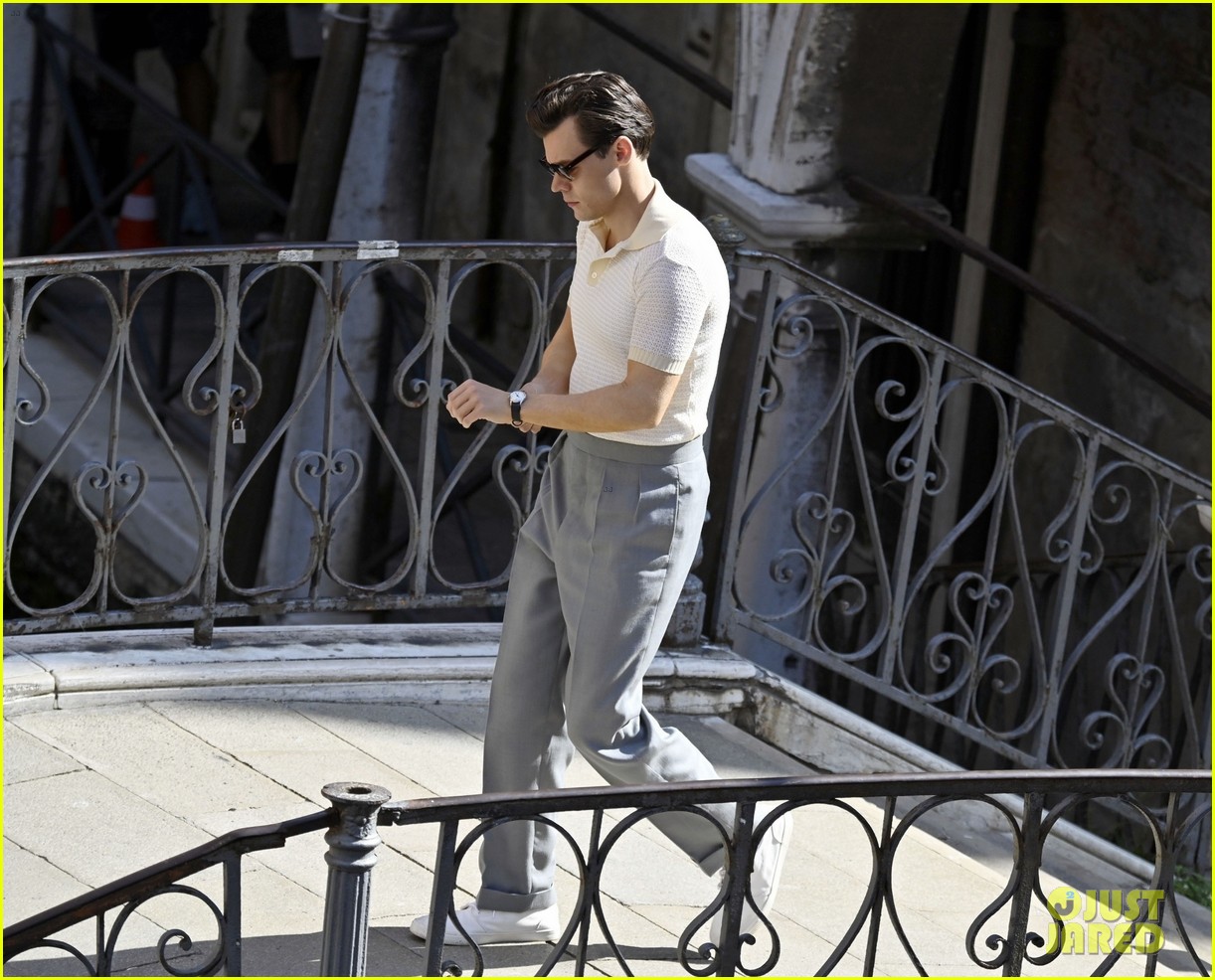 Harry Styles Joins David Dawson on the Set of 'My Policeman' in Venice!