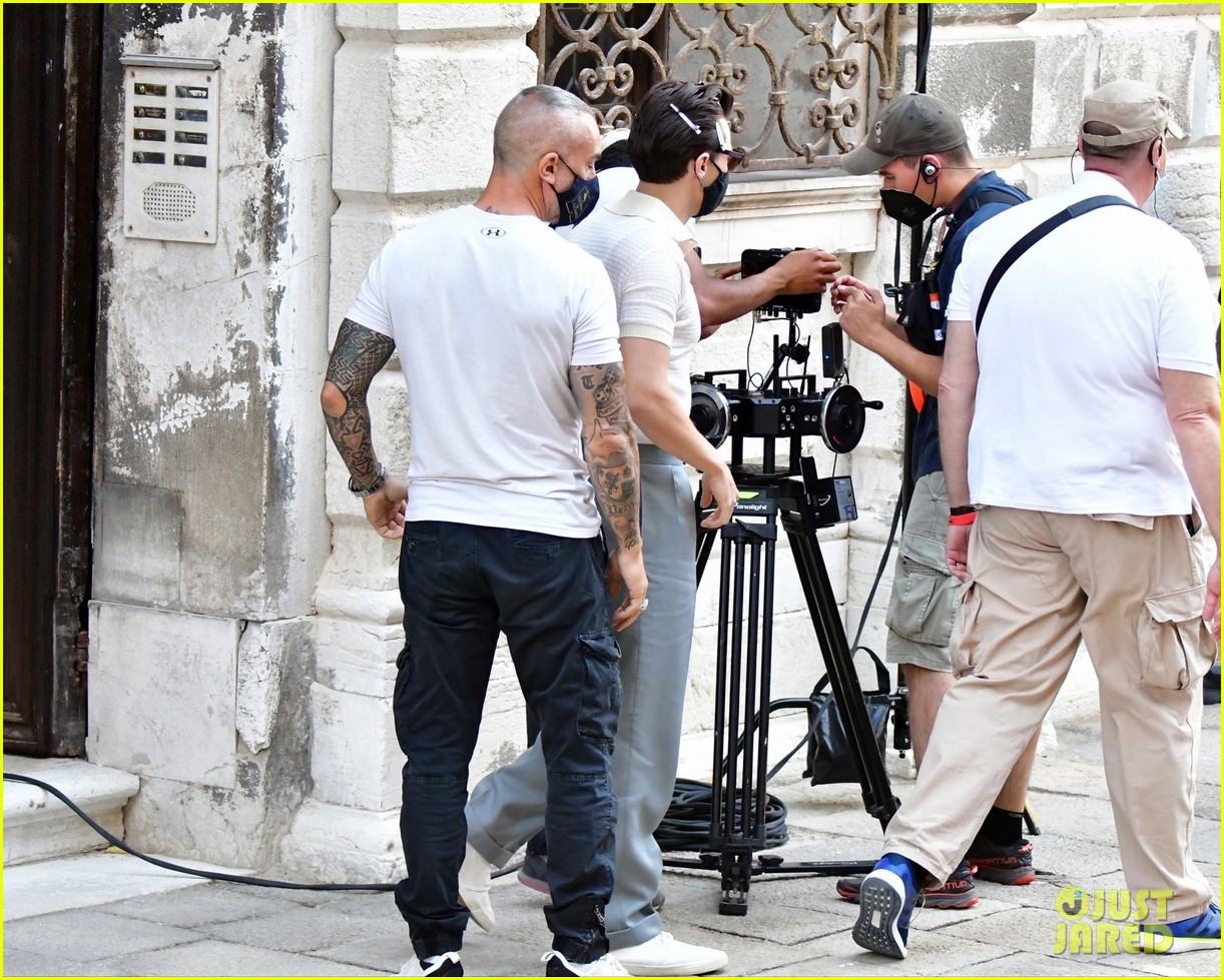 Harry Styles Joins David Dawson on the Set of 'My Policeman' in Venice!
