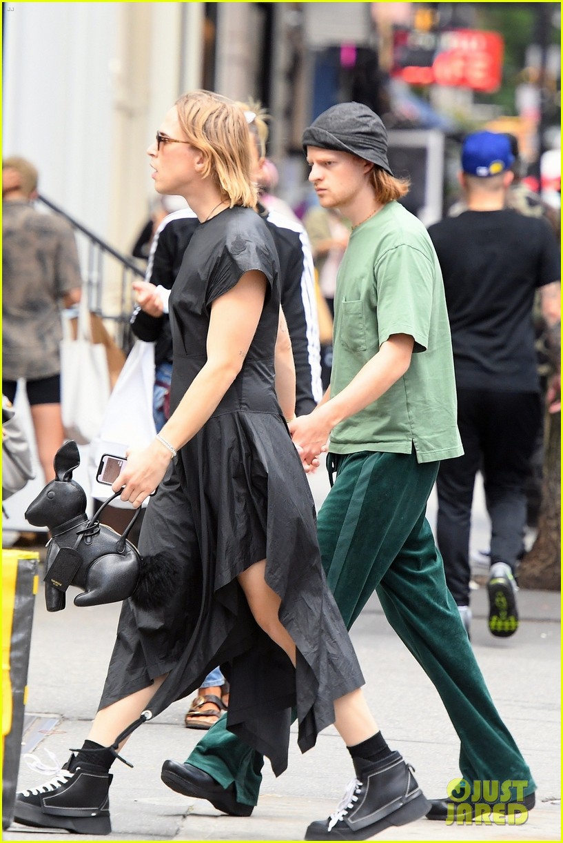 Tommy Dorfman & Lucas Hedges Spotted Holding Hands While Walking Around NYC