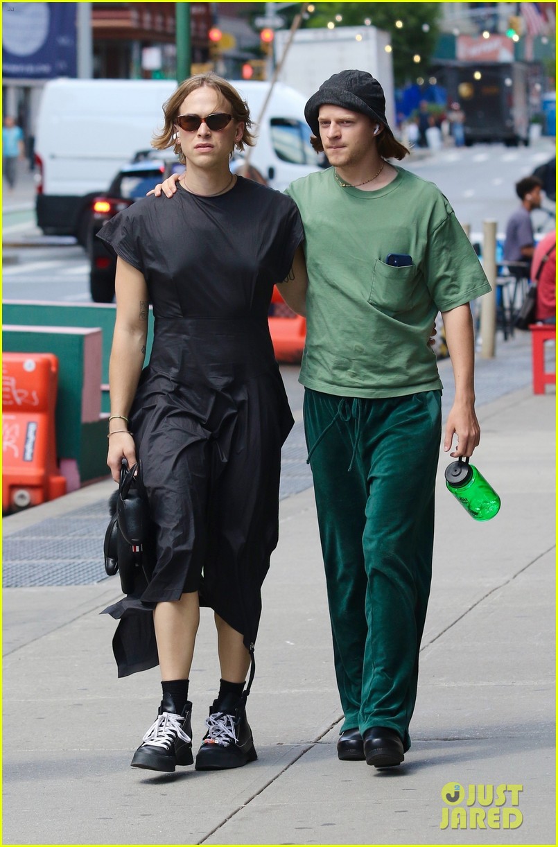Tommy Dorfman & Lucas Hedges Spotted Holding Hands While Walking Around NYC