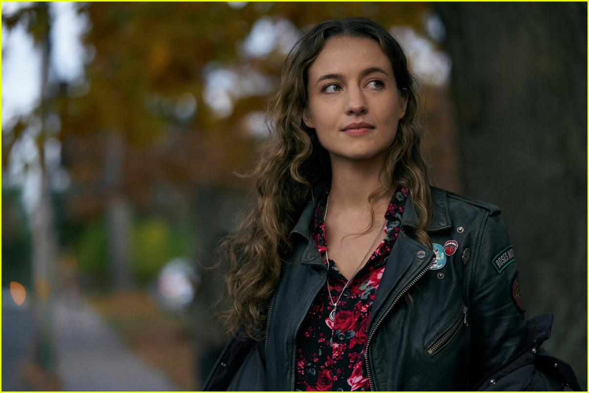 Who Stars In The CW's 'The Republic of Sarah'? See the Full Cast List Here!