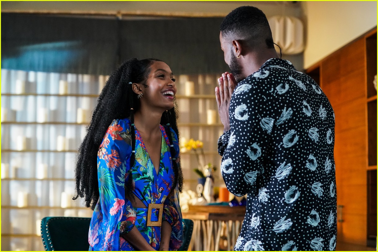 'Grown-ish' Season 4 Kicks Off In Mexico On Freeform (Photos)