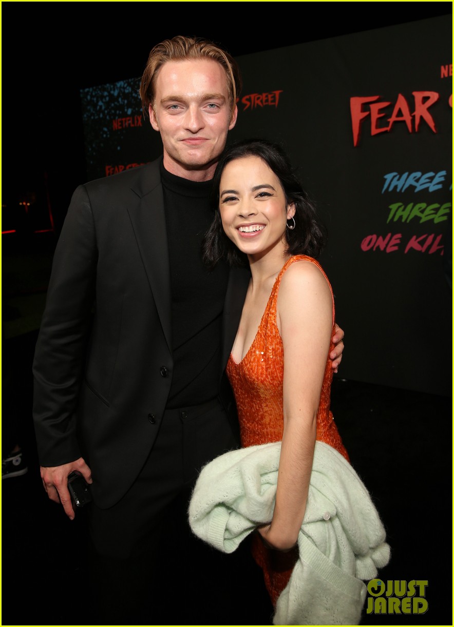 Kiana Madeira & Olivia Scott Welch Premiere Final 'Fear Street' Movie