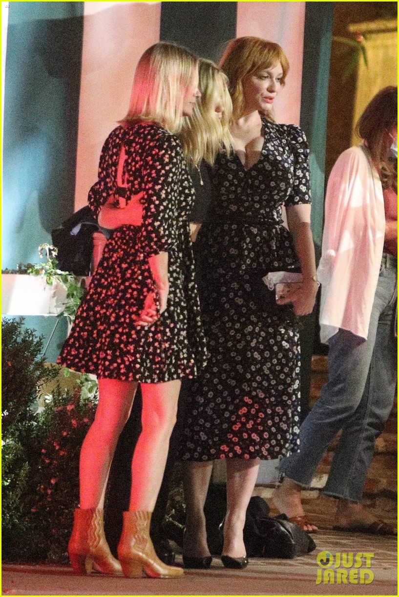 Kiernan Shipka Reunites With 'Mad Men' Mom January Jones at LA Dinner! (Photos)