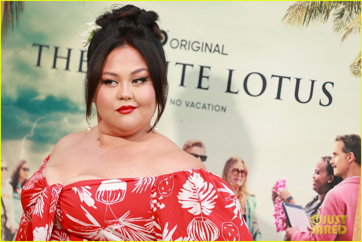 Sydney Sweeney & Alexandra Daddario Premiere New Series 'The White Lotus'