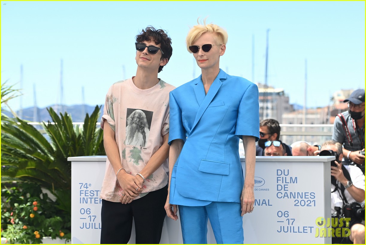 Timothee Chalamet Continues With More Cute Poses at Cannes Photo Call