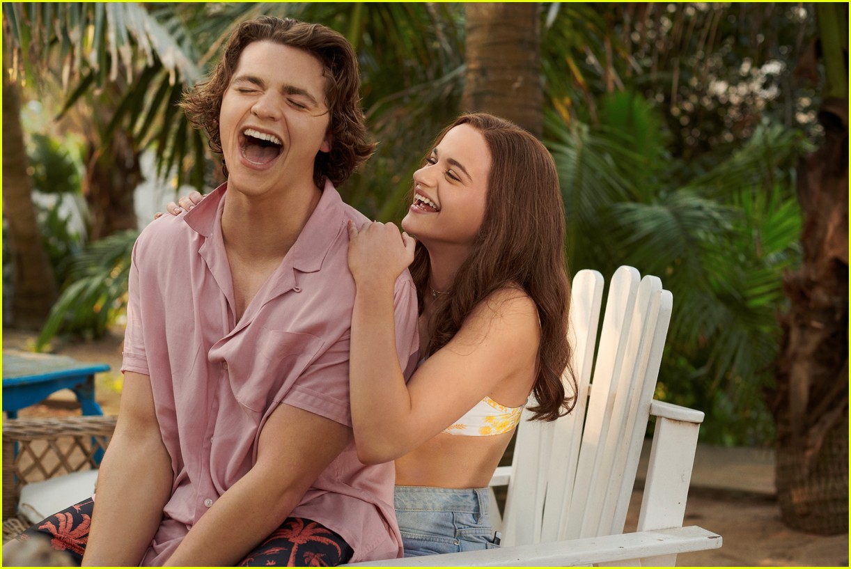 Joey King Shares New 'The Kissing Booth 3' Poster: 'End of an Era'