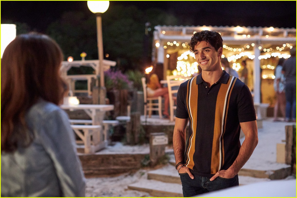 Are Elle & Noah Endgame? Watch 'The Kissing Booth 3' Trailer Now!