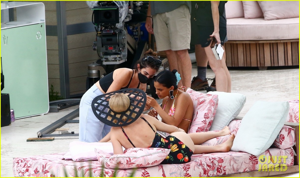 Camila Mendes & Maya Hawke Lounge By The Pool In Cute Suits While Filming 'Strangers'