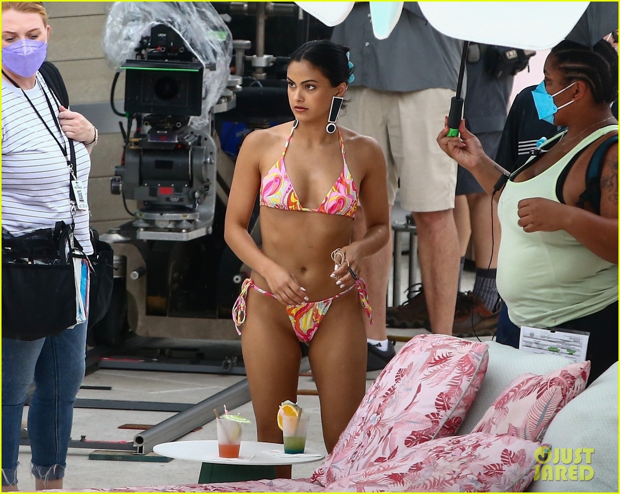 Camila Mendes & Maya Hawke Lounge By The Pool In Cute Suits While Filming 'Strangers'
