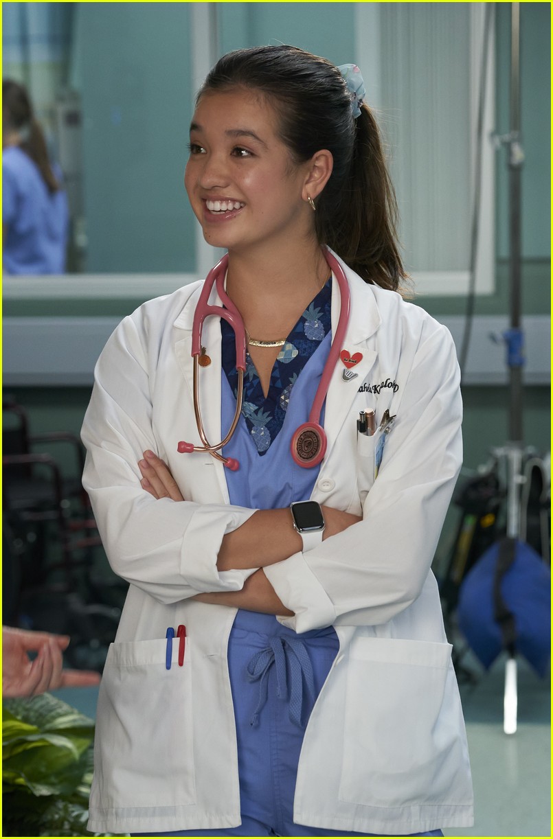 Peyton Elizabeth Lee Stars In Just Released 'Doogie Kamealoha, M.D.' Trailer - Watch!
