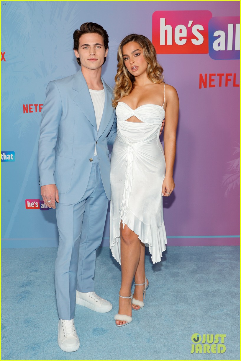 Addison Rae Stuns at 'He's All That' Premiere Alongside Tanner Buchanan!