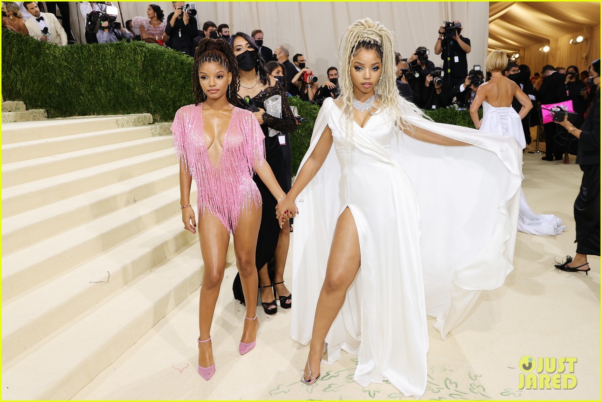 Chloe x Halle Bring Sisterly Love to Met Gala 2021