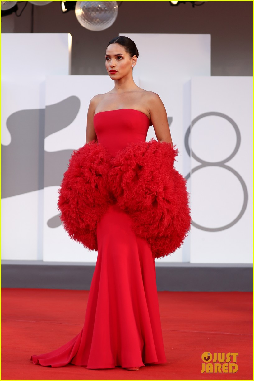 Chase Stokes, Antonia Gentry, & More Stars Walk the Venice Film Festival Carpet