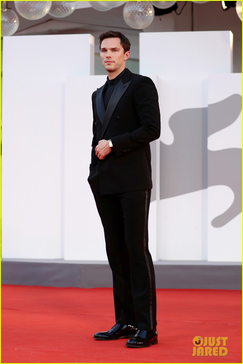Chase Stokes, Antonia Gentry, & More Stars Walk the Venice Film Festival Carpet