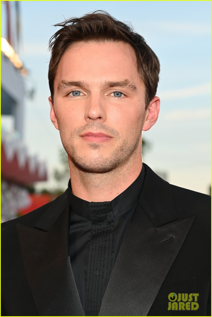Chase Stokes, Antonia Gentry, & More Stars Walk the Venice Film Festival Carpet