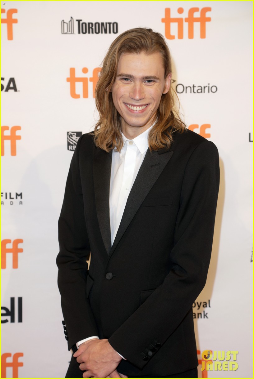 Haley Lu Richardson Joins Owen Teague at 'Montana Story' Premiere in Toronto