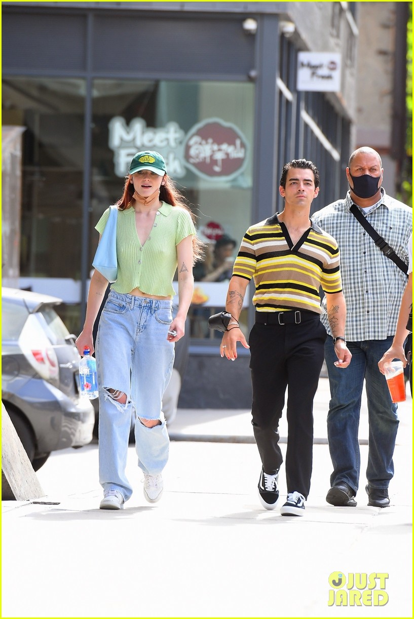 Joe Jonas Steps Out For A Stroll With Sophie Turner
