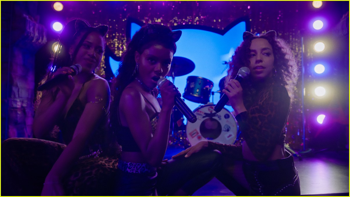 Josie & The Pussycats Return to 'Riverdale' In TONIGHT's New Episode!
