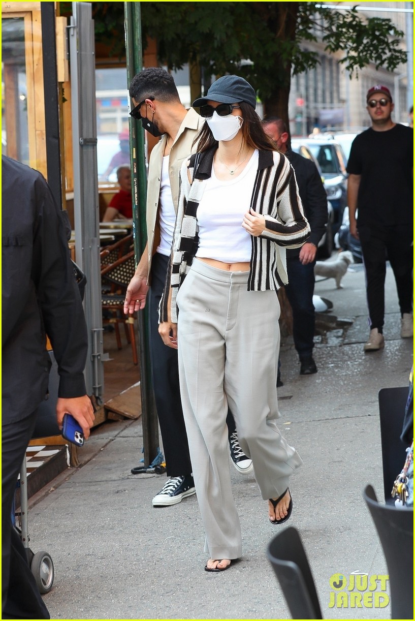 Kendall Jenner Wears Chic Striped Sweater While Out To Lunch With Devin Booker