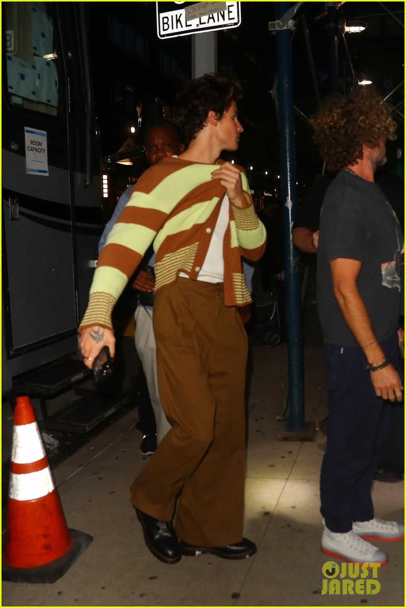 Shawn Mendes Performed a Secret Show for NYC Fans!