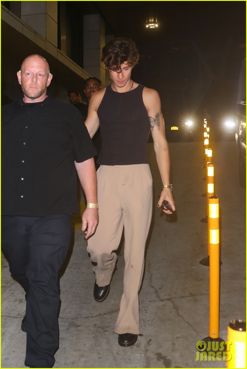 Shawn Mendes Performed a Secret Show for NYC Fans!