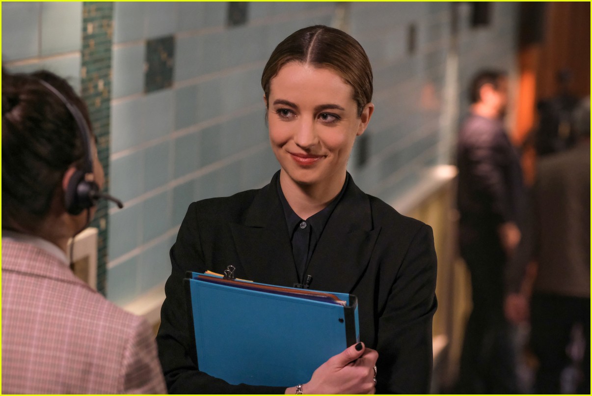 'The Republic of Sarah' Canceled By The CW Ahead of Season Finale