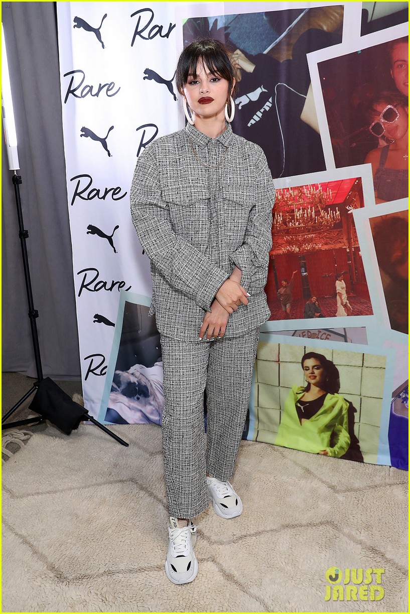 Selena Gomez Earns First 'Latin Grammy' Nomination!!