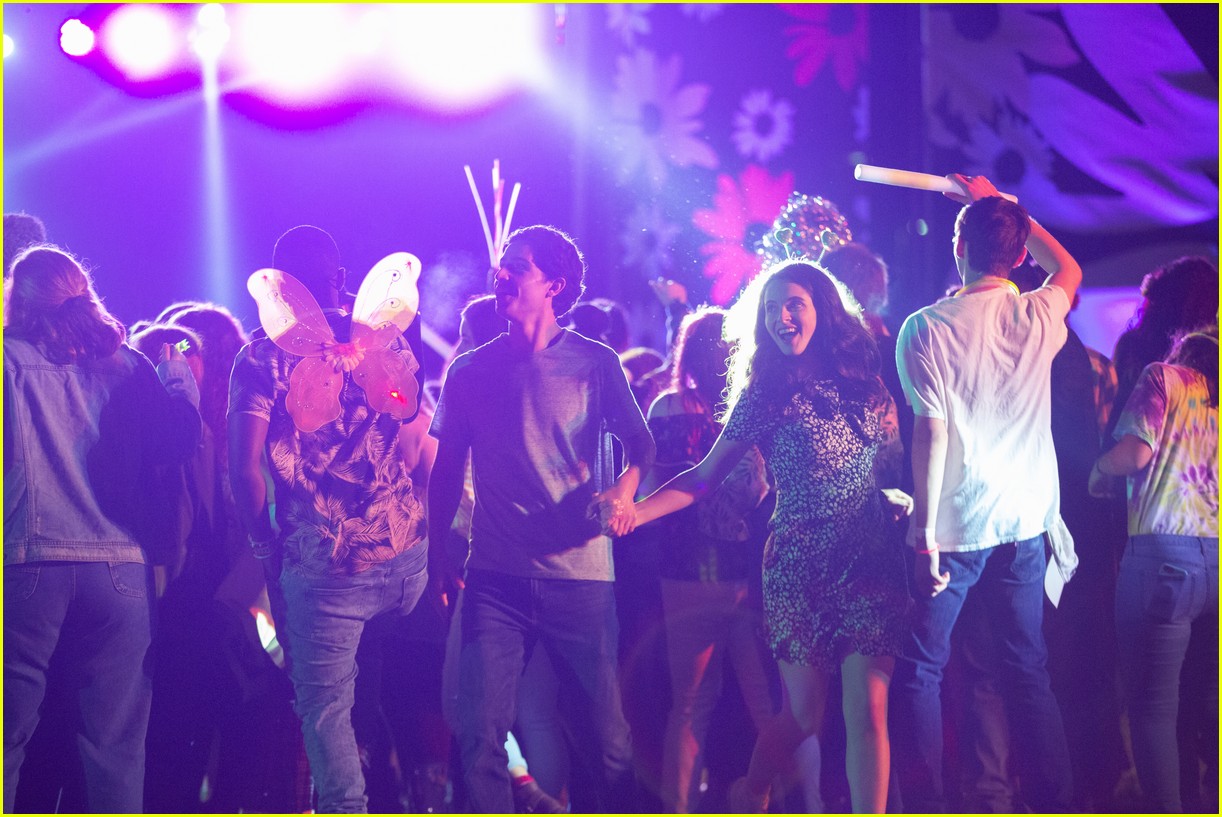 Vanessa Marano Meets David Henrie In New 'This Is The Year' Clip - Exclusive!