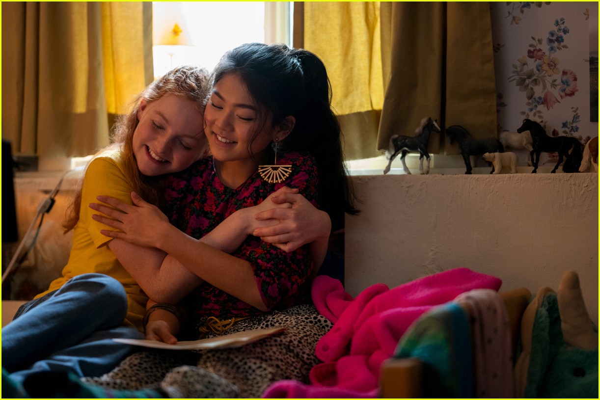 Netflix Debuts First 8 Minutes of 'The Baby-Sitters Club' Season 2 - Watch Now!
