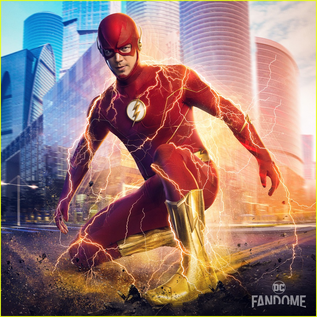 Grant Gustin Debuts New The Flash Season 8 Costume With Gold Boots at DC FanDome (Photos)