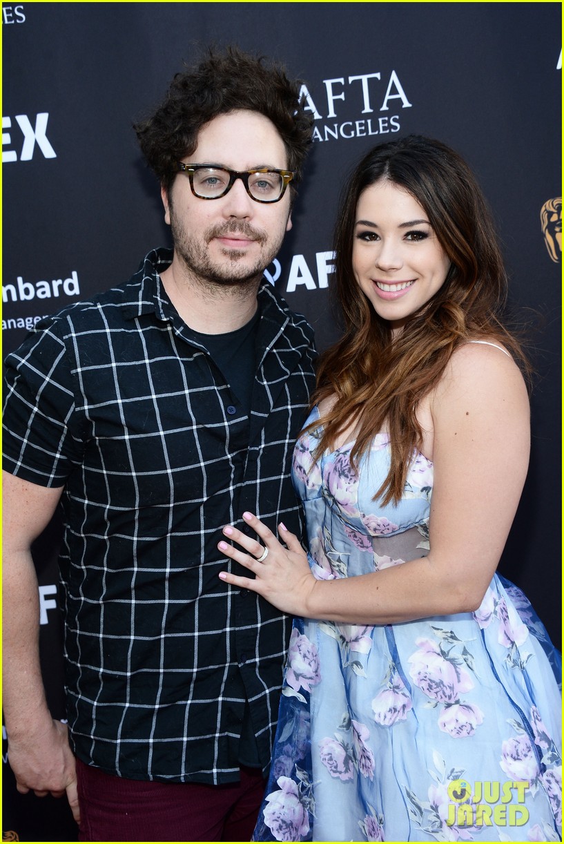 Jillian Rose Reed Marries Longtime Love Marty Shannon, 'Awkward' Co-Stars In Attendance!