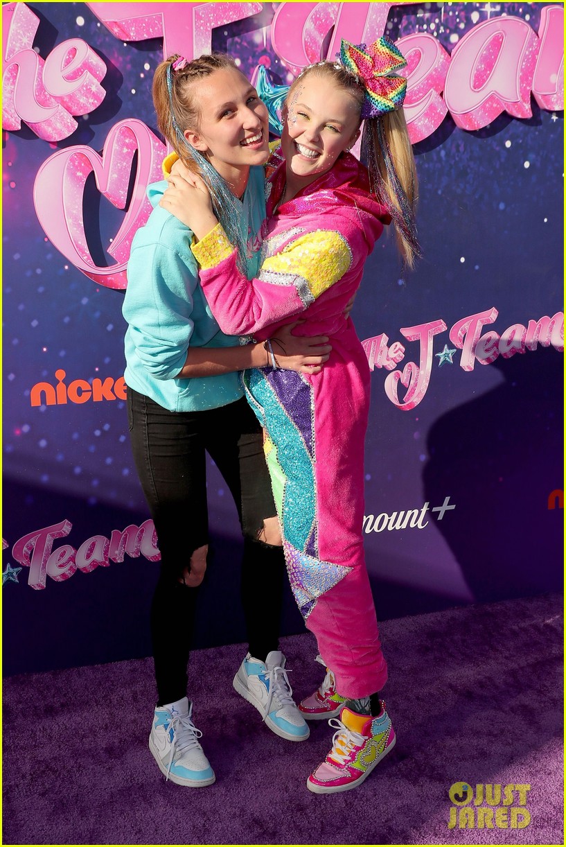 JoJo Siwa Hints at Kylie Prew Breakup Amid Fan Speculation