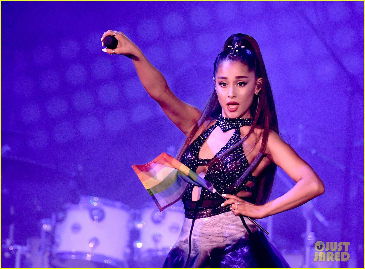 Ariana Grande to Star in 'Wicked' Movie with Cynthia Erivo!