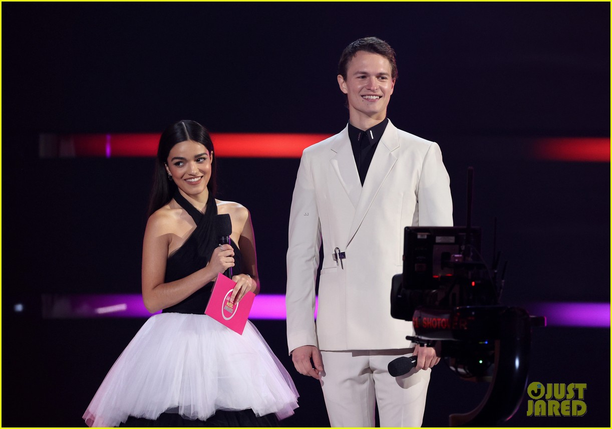 Ansel Elgort Joins Rachel Zegler On Stage at AMAs 2021
