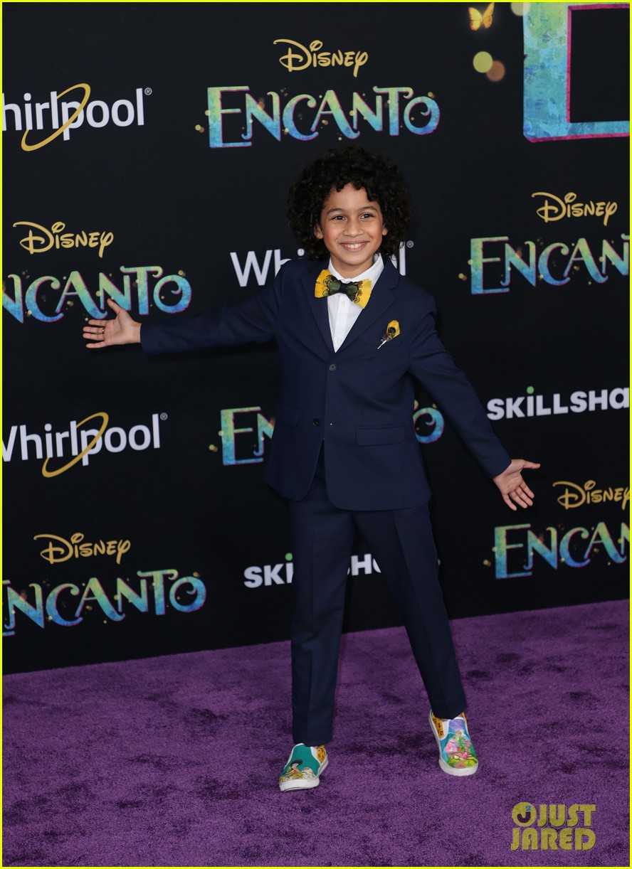 Rhenzy Feliz, Stephanie Beatriz & More Premiere Their New Movie 'Encanto'