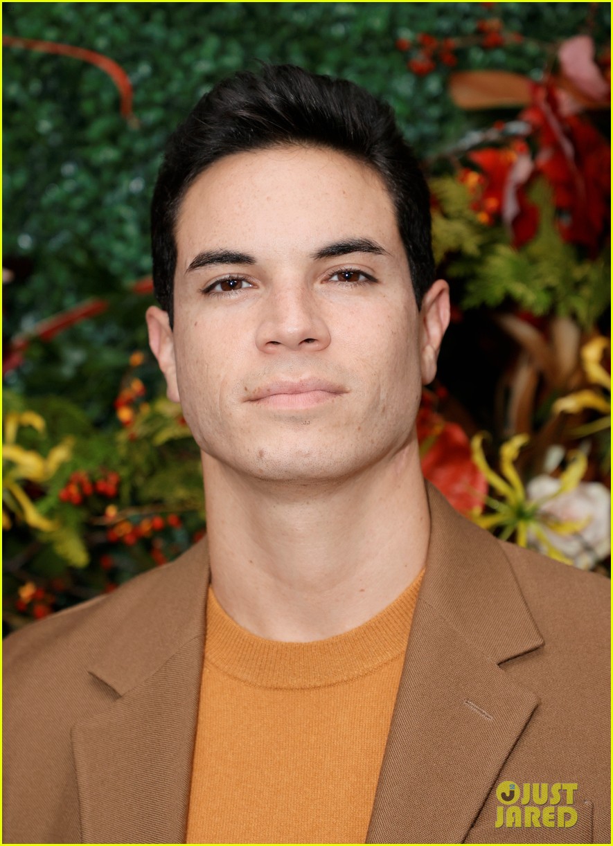 Jordan Alexander Joins 'Gossip Girl' Co-Stars for Friendsgiving Event Ahead of New Episodes Airing!