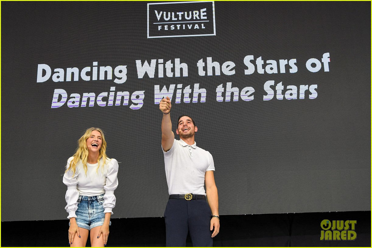 JoJo Siwa, Jenna Johnson & More 'DWTS' Contestants Attend Vulture Festival Ahead of Semi-Finals