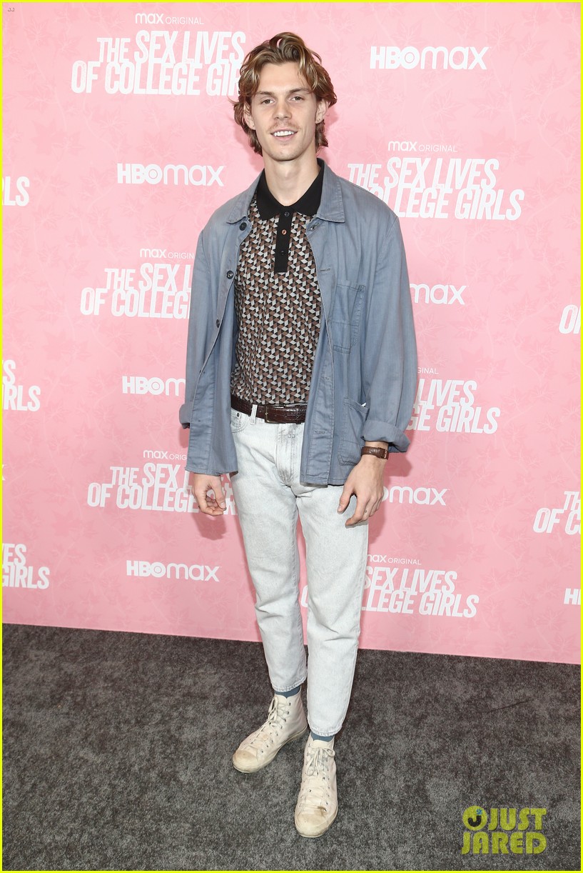 Pauline Chalamet, Midori Francis & More Premiere New HBO Max Series!