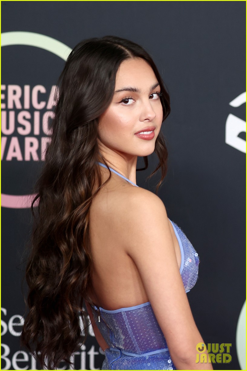 olivia rodrigo blue dress 7 Things You Missed from Olivia Rodrigo's Sour Prom